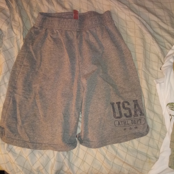star Other - Grey USA Shorts Size Boys 6/7